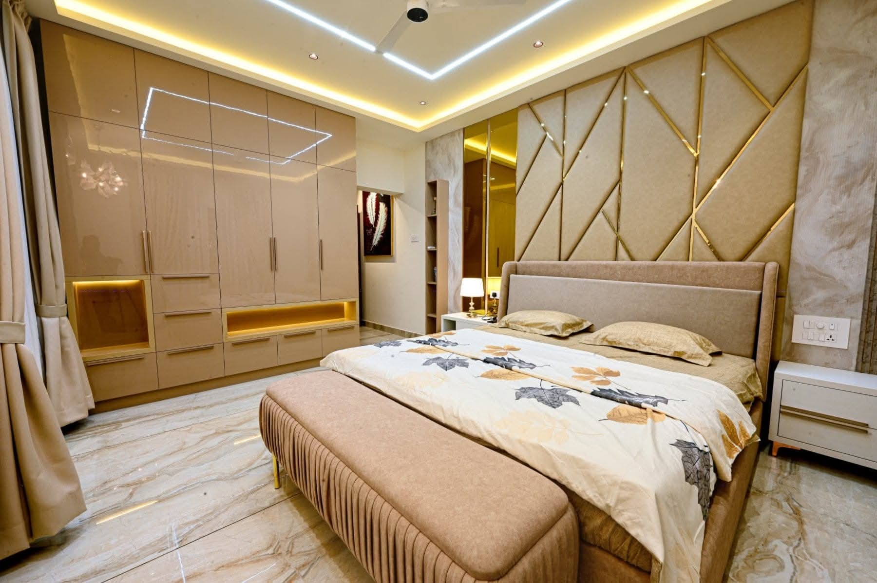 Luxury Villa gallery image 11