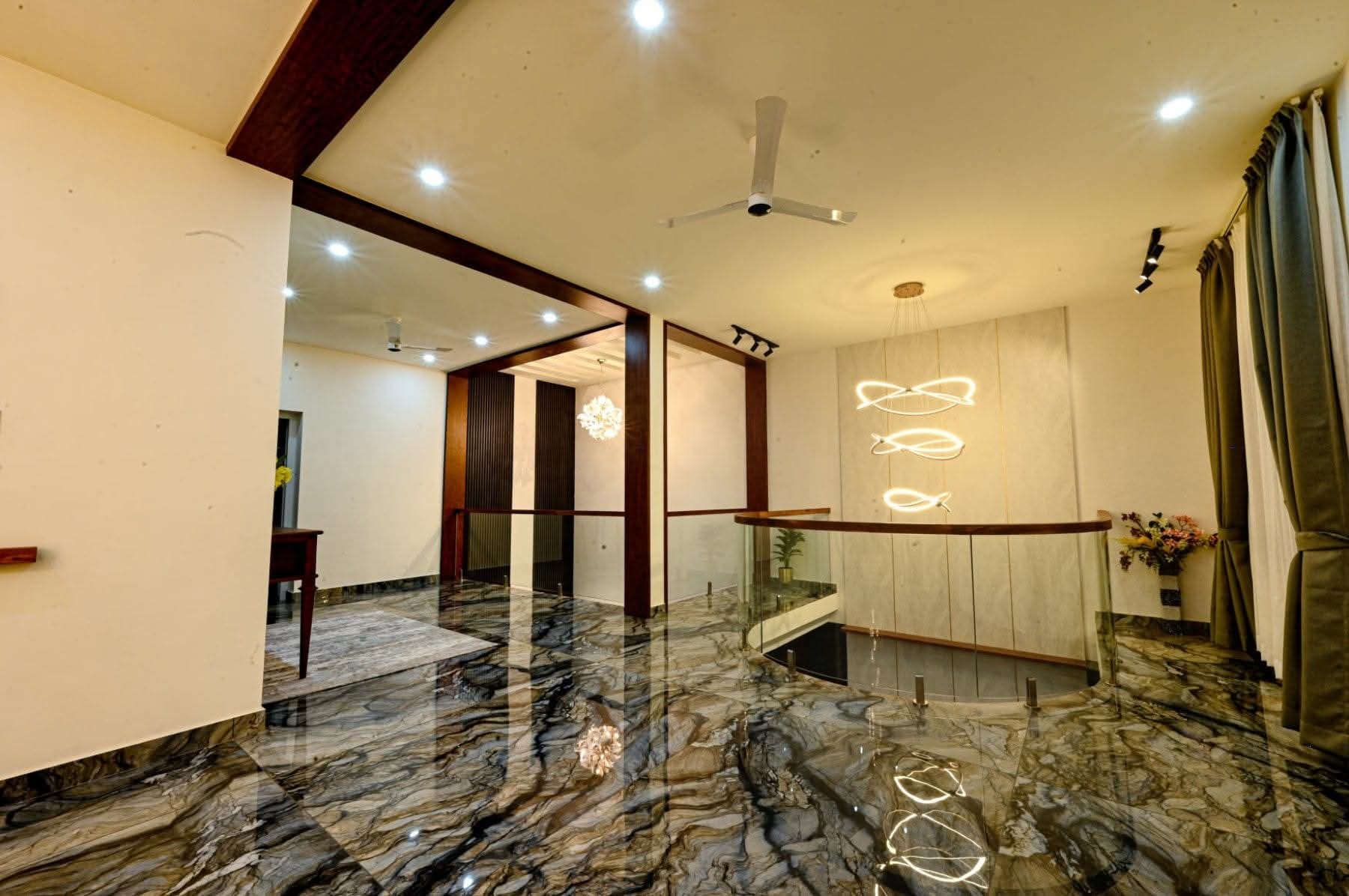 Luxury Villa gallery image 12