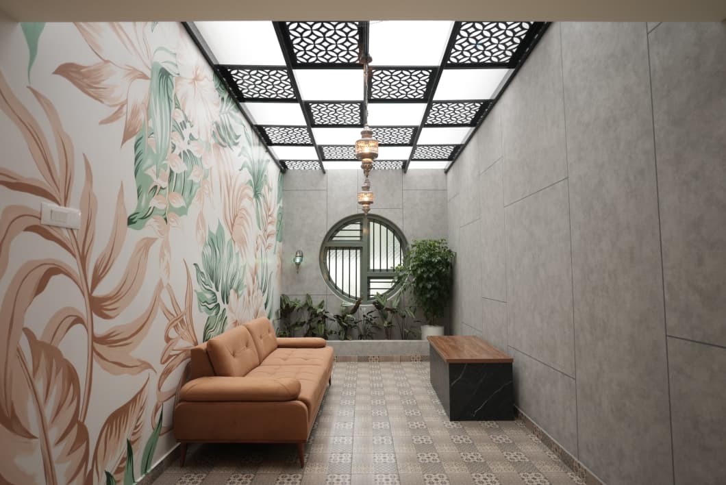 Modern Home gallery image 9