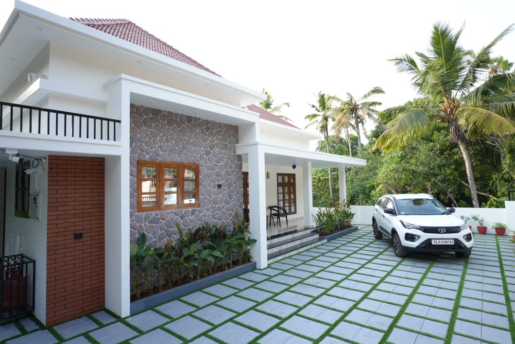 Modern Home gallery image 1
