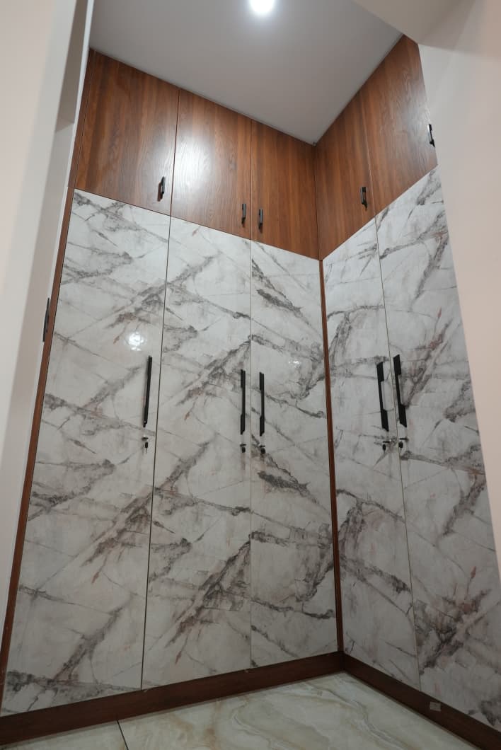Modern Home gallery image 27
