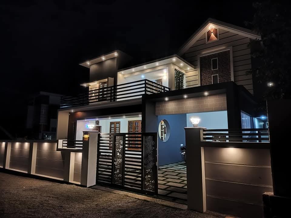 Modern Villa gallery image 1