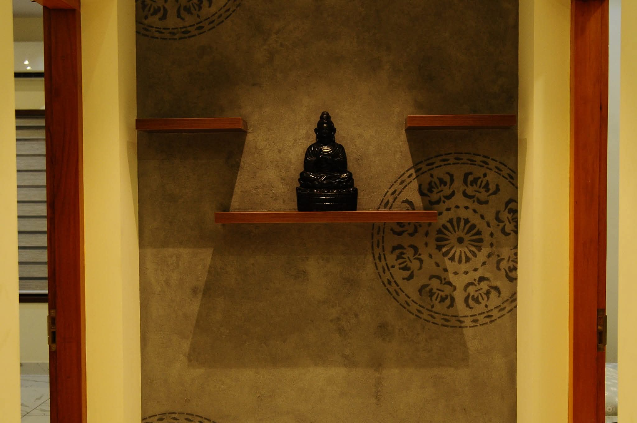 Traditional gallery image 4