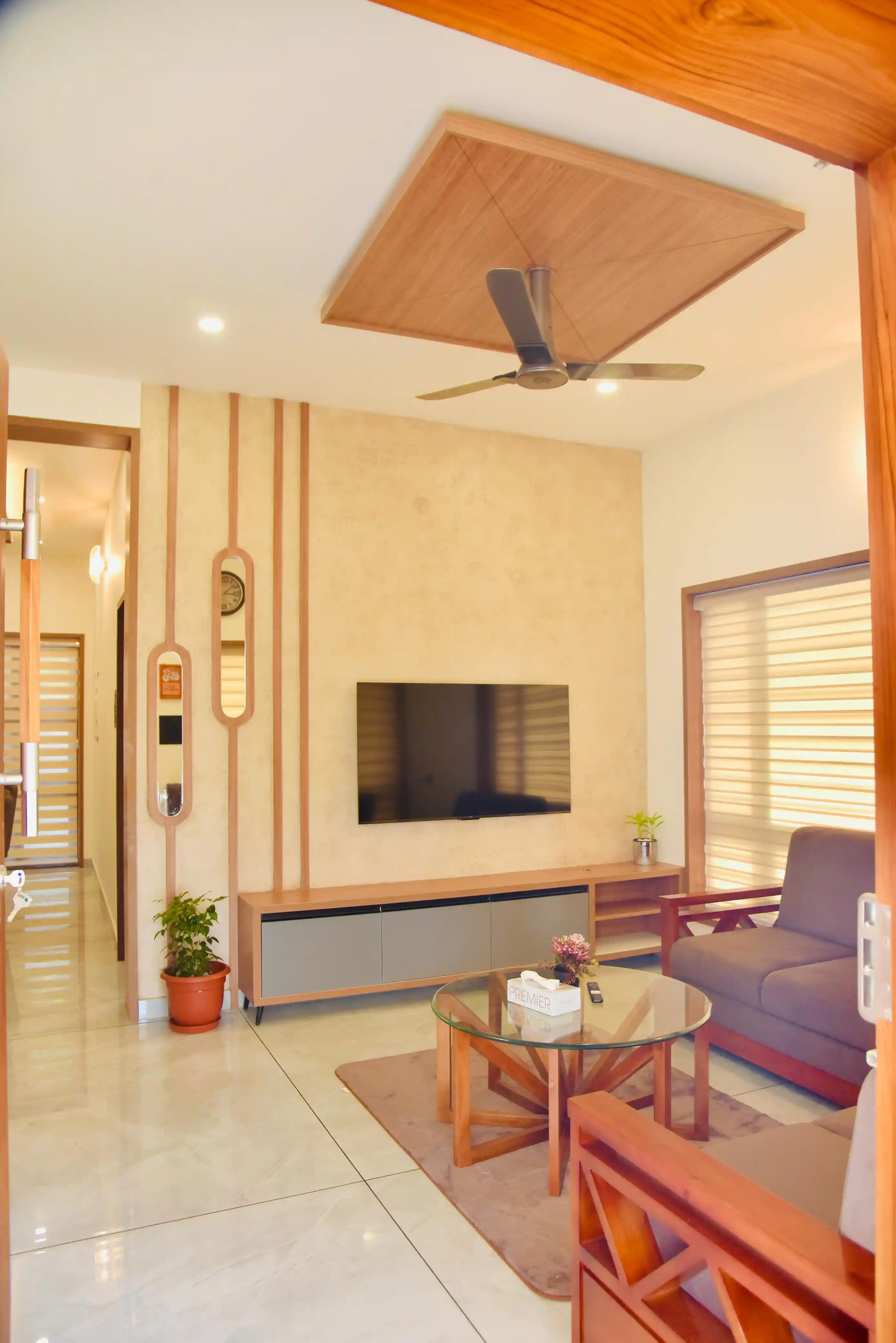 Modern Villa gallery image 1