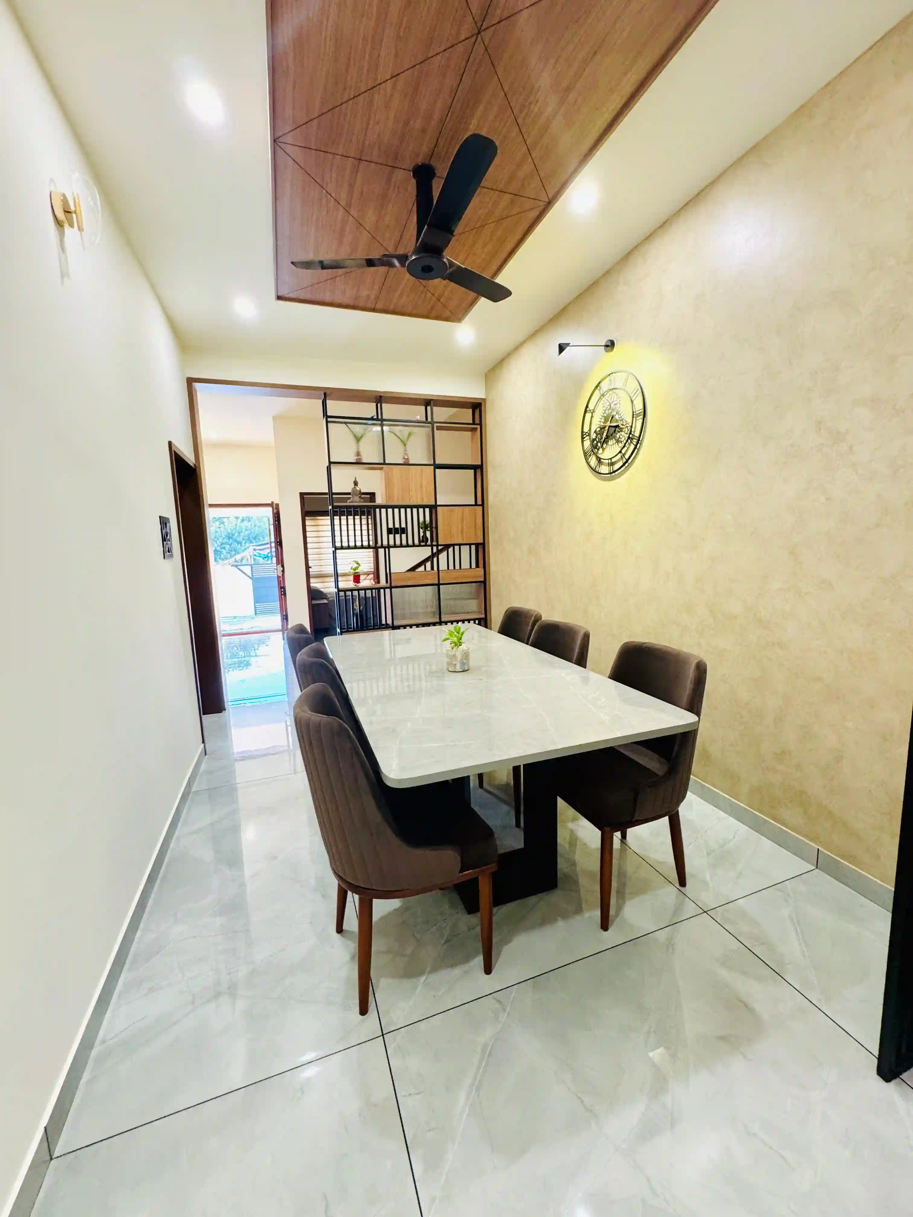 Modern Villa gallery image 5