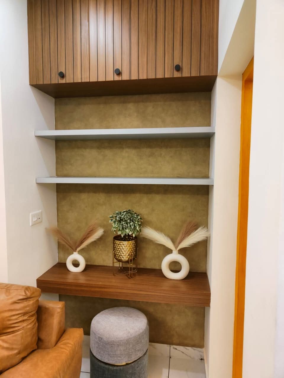 Modern Home gallery image 12